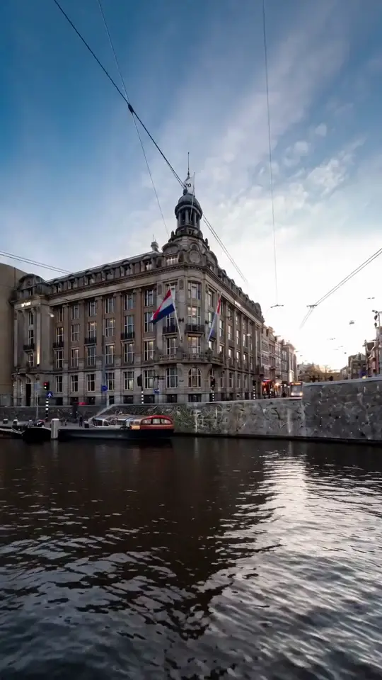art'otel Amsterdam powered by Radisson Hotels