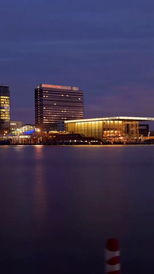 Mövenpick Hotel Amsterdam City Centre